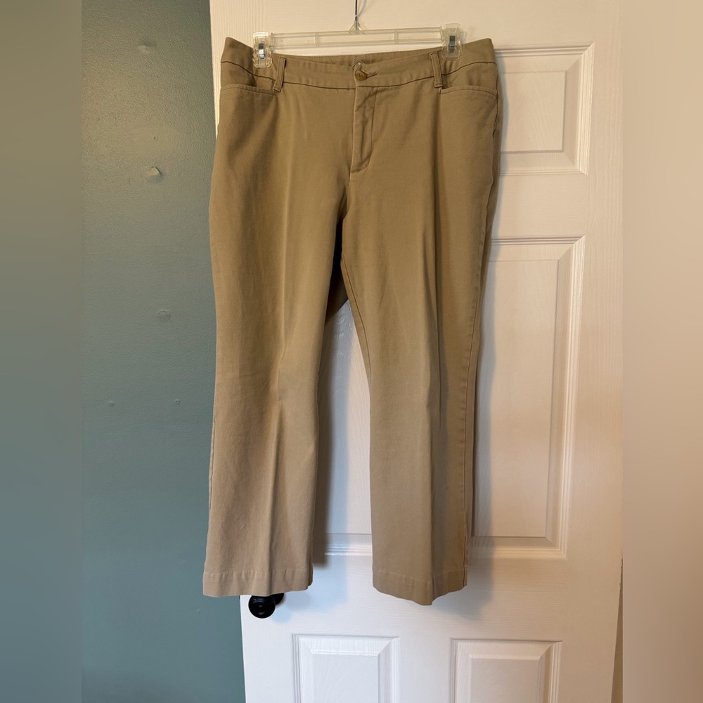 St. John’s Bay Khaki Pants. 16W